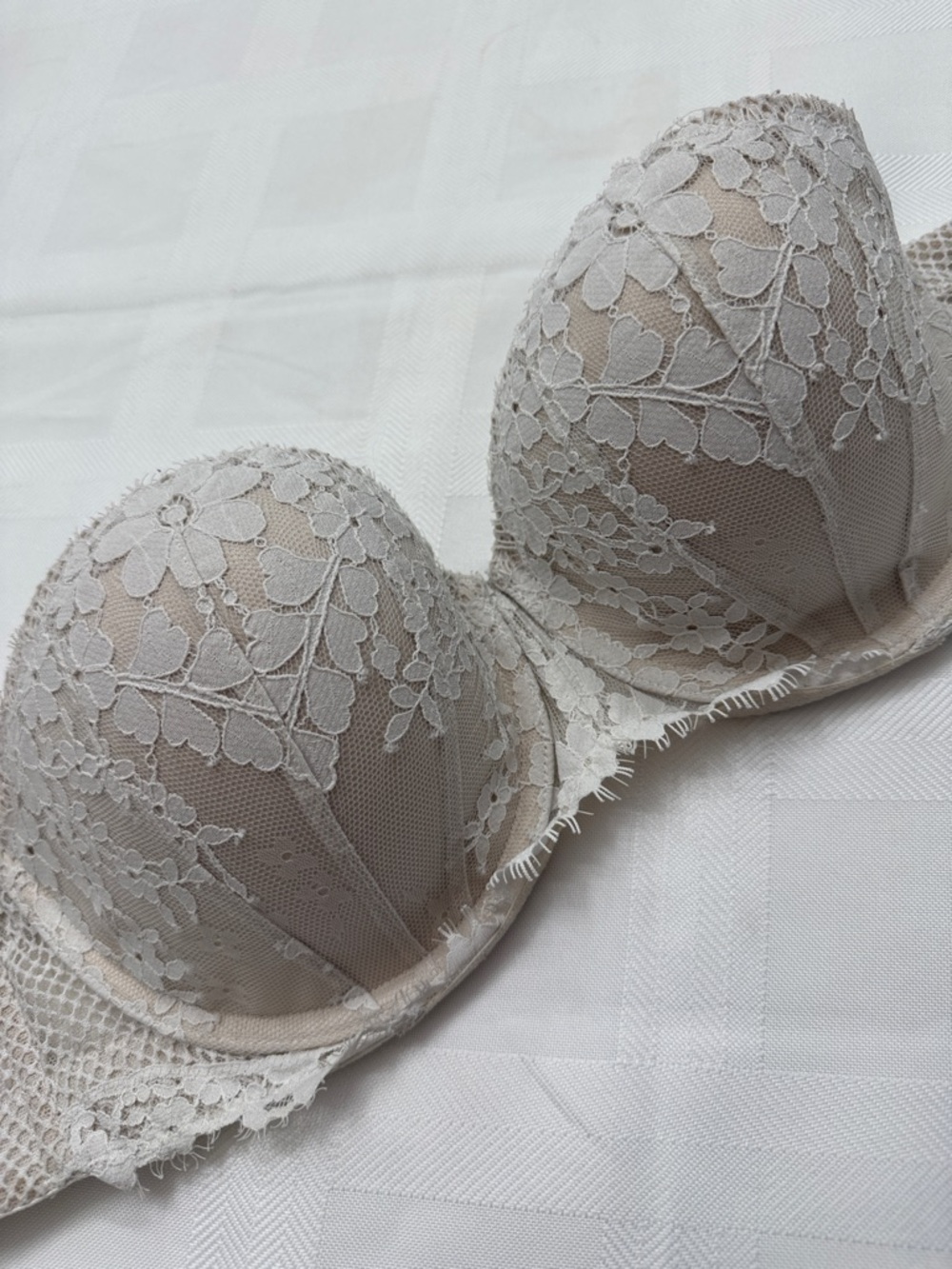 Victoria's Secret Strapless Lace Demi Bra in Light Beige